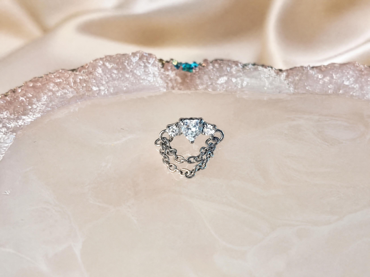 heart with 2 prong chain
