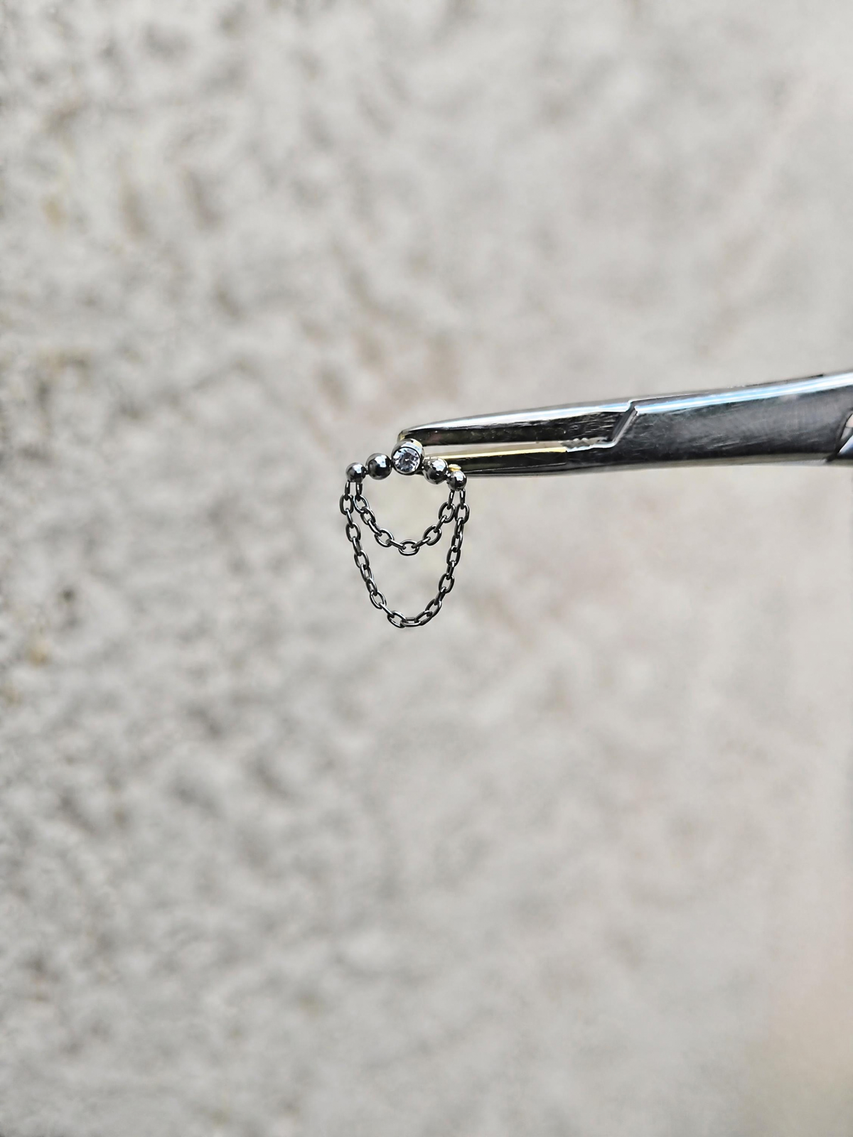 bezel bead with 2 chain