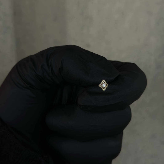 Diamond With CZ Center And Crimped Edge